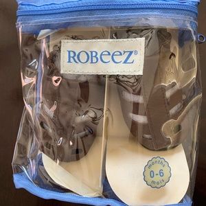 Robeez soft sandals for baby, sized 0-6 months